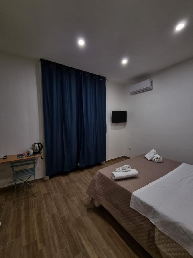 Maison Caravita * Napoli
